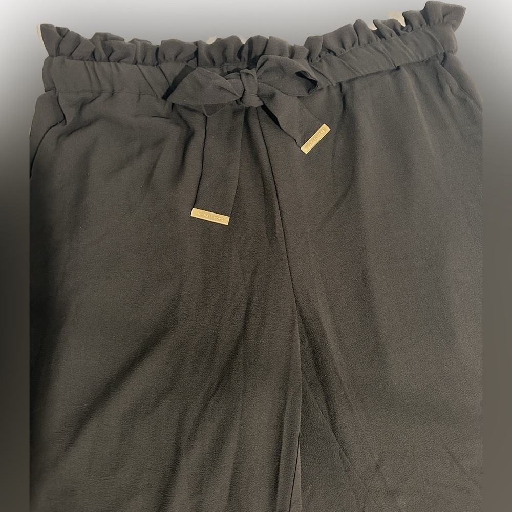 Micheal Kors women’s Black Dress Pants Size Large NWT - Picture 2 of 3